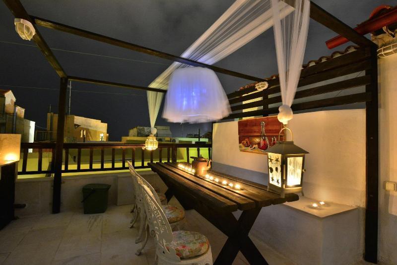 Antonia'S House - Old Town Apartment Rethymno  ภายนอก รูปภาพ